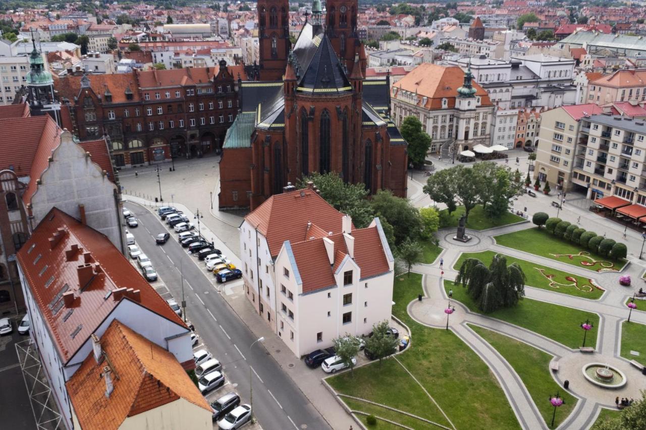 Katedralna Apart'S Legnica Exterior foto