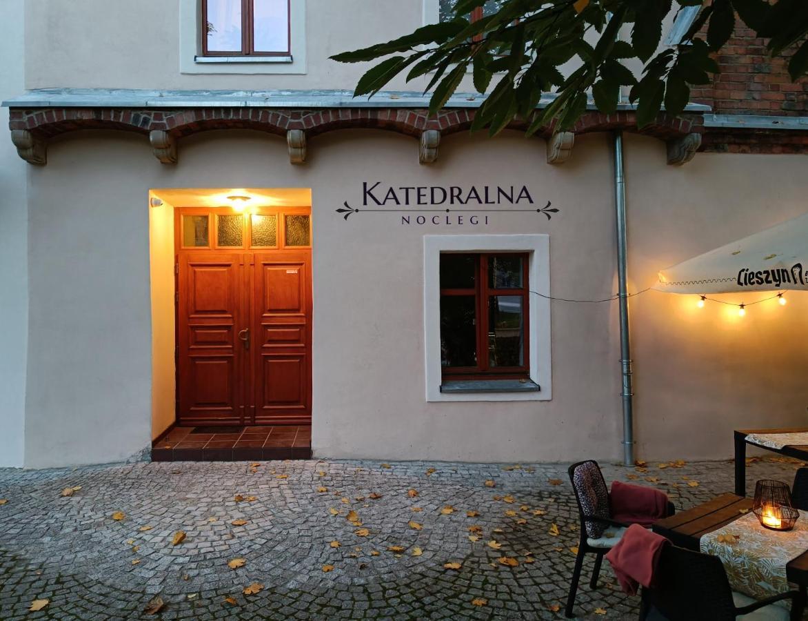 Katedralna Apart'S Legnica Exterior foto