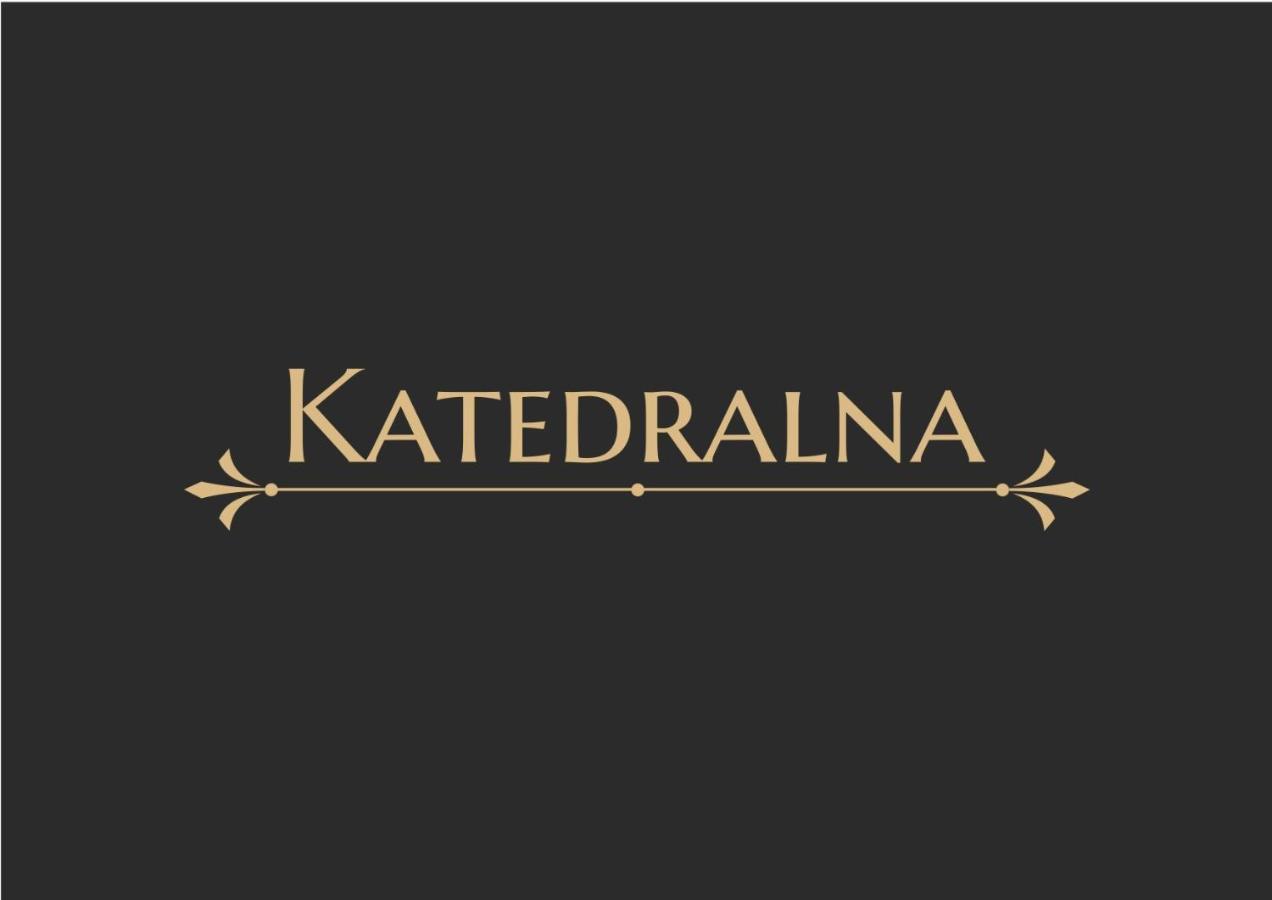 Katedralna Apart'S Legnica Exterior foto